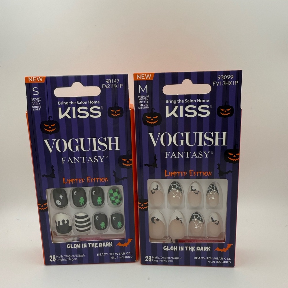 KISS Halloween Glow in the Dark Press On Nail Set, 2 Design Set